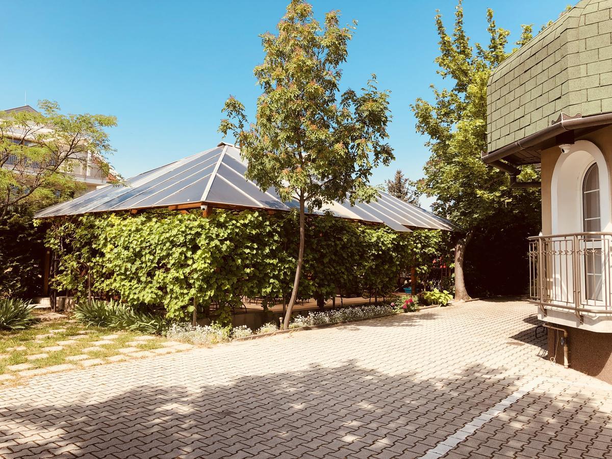 バラトンフレド Zoeldteto Panzio Bed & Breakfast エクステリア 写真