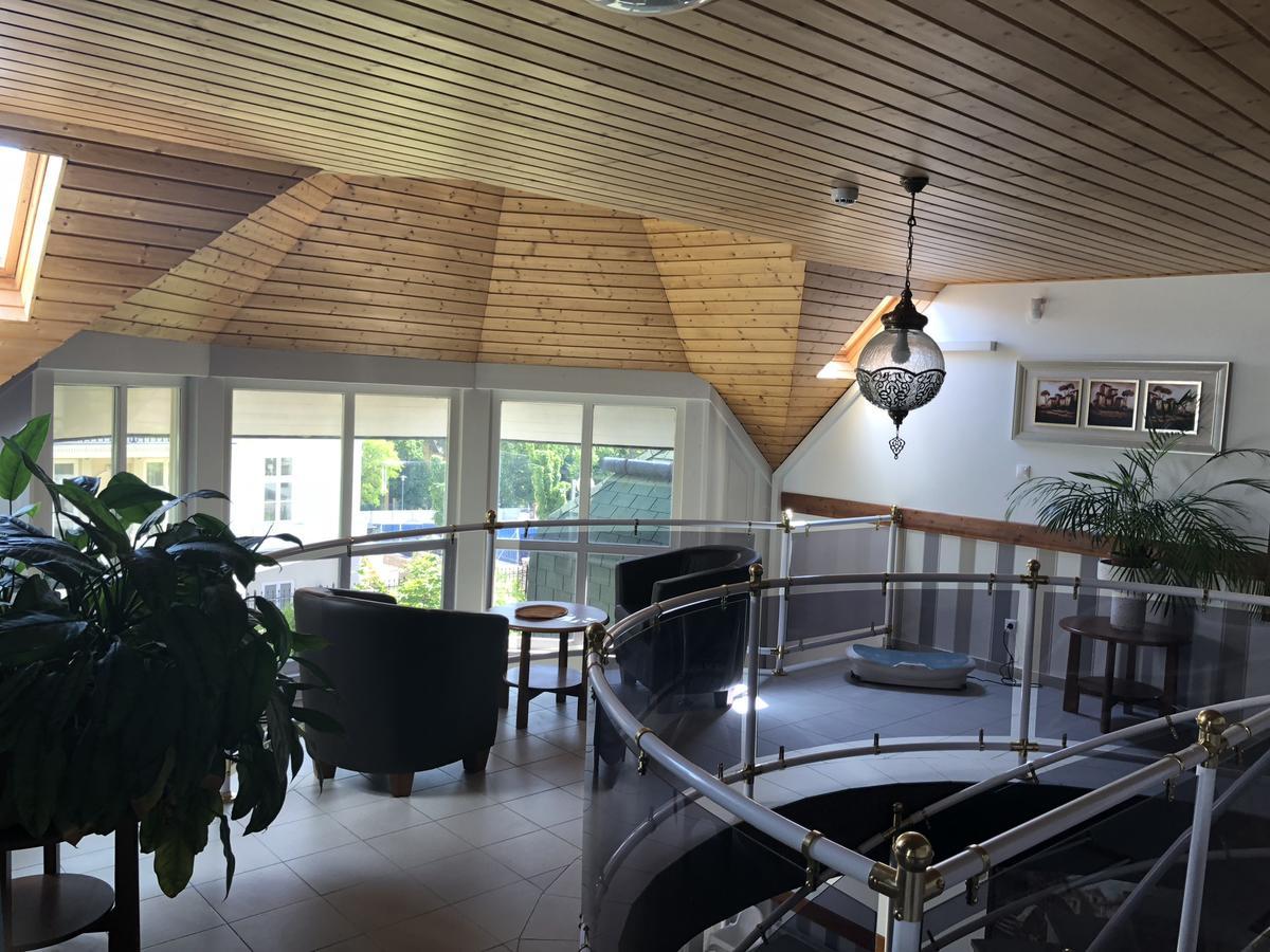 バラトンフレド Zoeldteto Panzio Bed & Breakfast エクステリア 写真